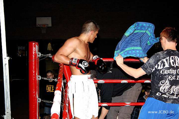 100327_0446_koc-luetzenkirchen_monheimer-fight-night.jpg