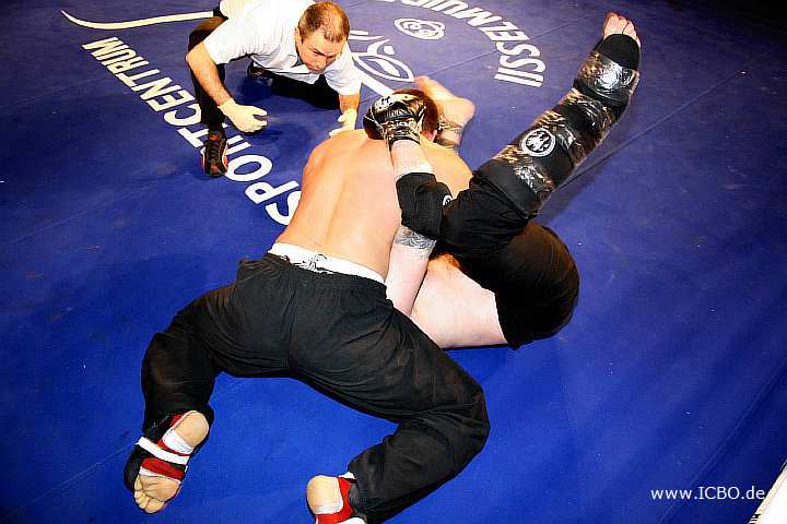 100327_0480_densiz-tomasik_monheimer-fight-night.jpg