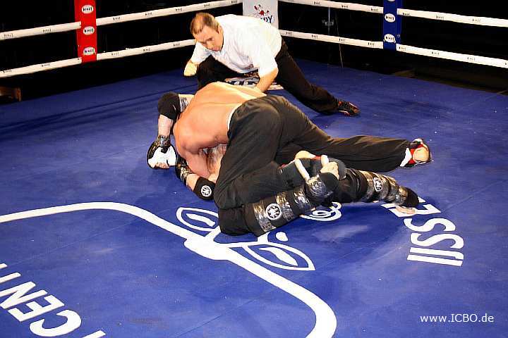 100327_0485_densiz-tomasik_monheimer-fight-night.jpg