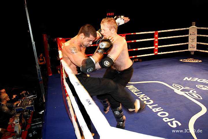 100327_0486_densiz-tomasik_monheimer-fight-night.jpg