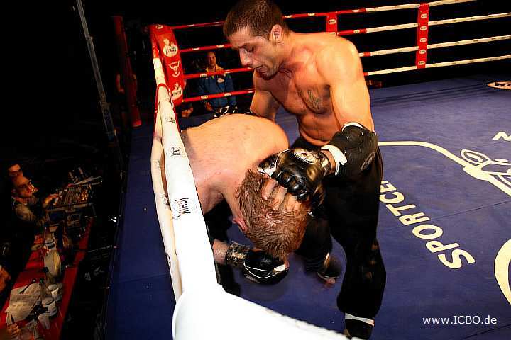 100327_0504_densiz-tomasik_monheimer-fight-night.jpg