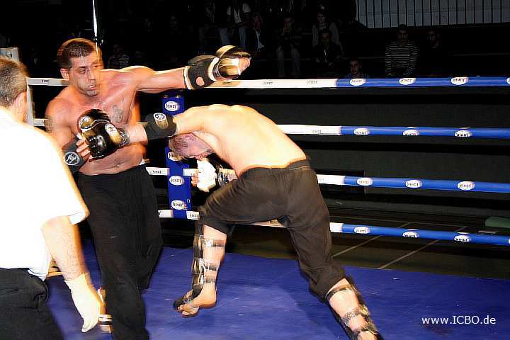 100327_0526_densiz-tomasik_monheimer-fight-night.jpg