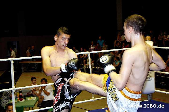 100605_0237_guelec-muhoberac_suderwicher-fight-night.jpg