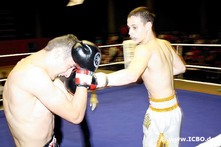 100605_0247_guelec-muhoberac_suderwicher-fight-night.jpg