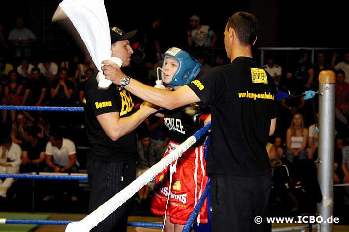 100605_0278_demir-kaiser_suderwicher-fight-night.jpg