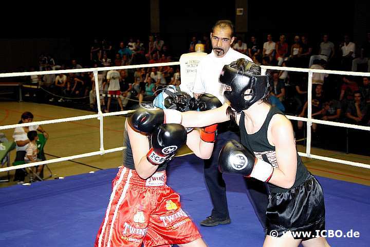 100605_0300_demir-kaiser_suderwicher-fight-night.jpg