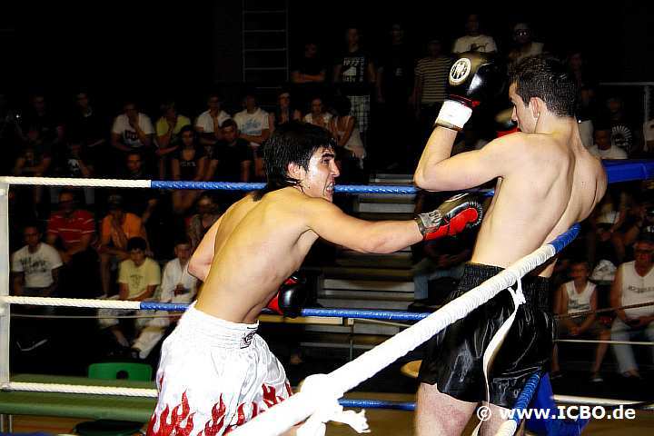 100605_0347_oeztimur-celebi_suderwicher-fight-night.jpg