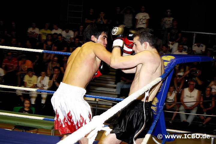100605_0369_oeztimur-celebi_suderwicher-fight-night.jpg