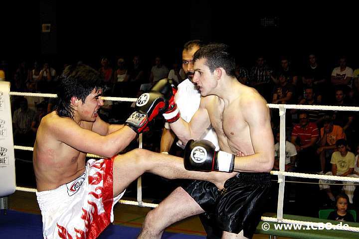 100605_0370_oeztimur-celebi_suderwicher-fight-night.jpg