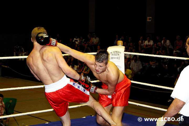 100605_0410_morguel-klahs_suderwicher-fight-night.jpg