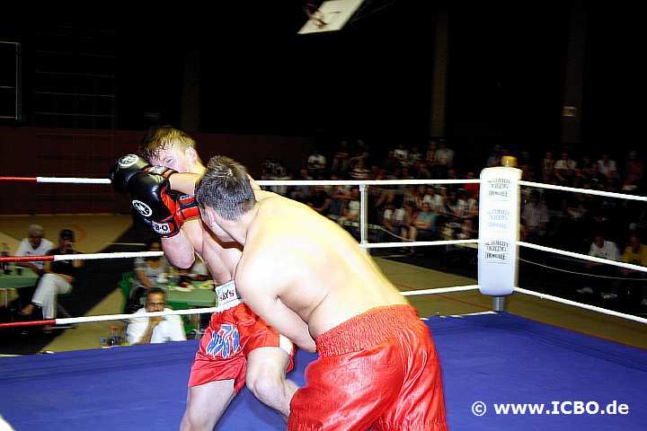 100605_0421_morguel-klahs_suderwicher-fight-night.jpg