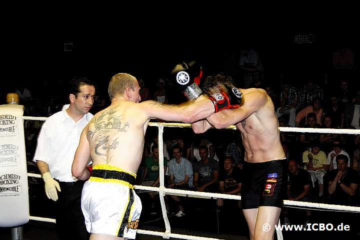 100605_0514_berg-van-treeck_suderwicher-fight-night.jpg