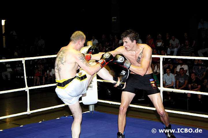 100605_0530_berg-van-treeck_suderwicher-fight-night.jpg