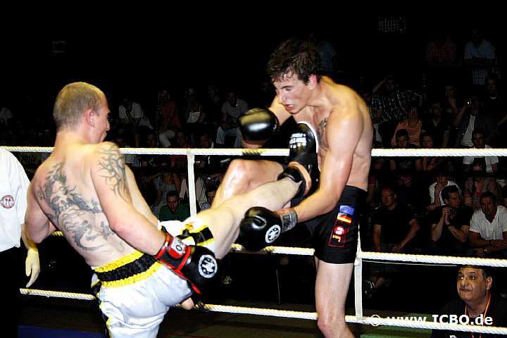 100605_0539_berg-van-treeck_suderwicher-fight-night.jpg