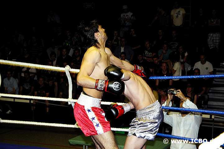 100605_0600_kut-slonov_suderwicher-fight-night.jpg