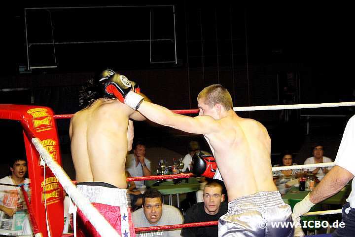 100605_0611_kut-slonov_suderwicher-fight-night.jpg