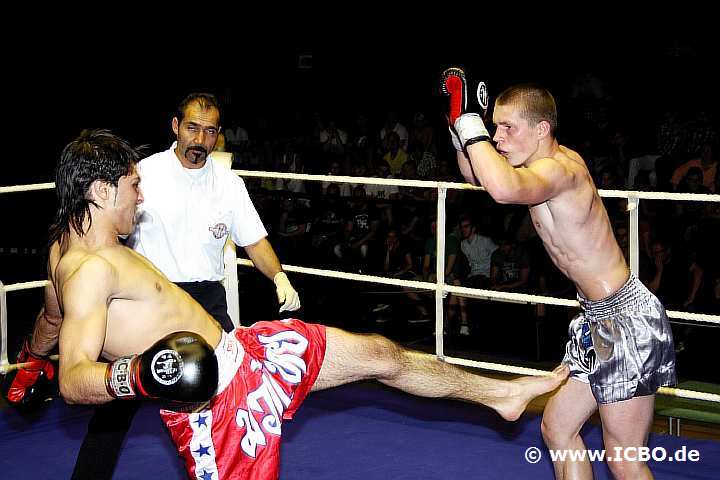 100605_0623_kut-slonov_suderwicher-fight-night.jpg