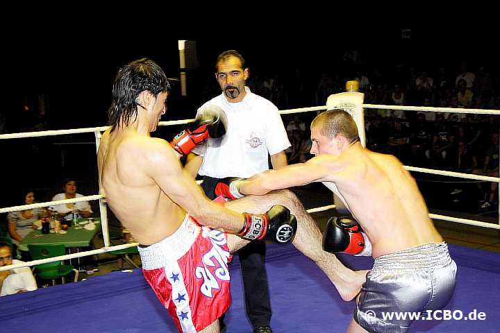 100605_0626_kut-slonov_suderwicher-fight-night.jpg