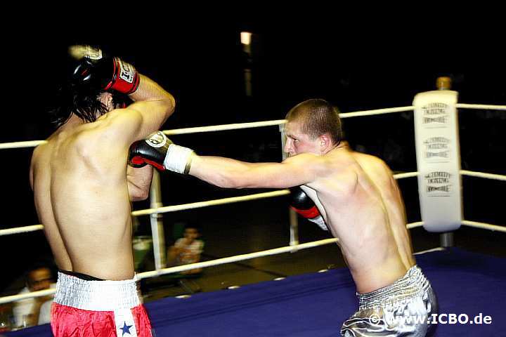 100605_0630_kut-slonov_suderwicher-fight-night.jpg