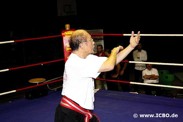 100605_0652_sigung-dr-min-tah-jao_suderwicher-fight-night.jpg