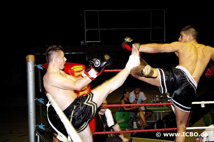 100605_0863_sobek-koc_suderwicher-fight-night.jpg