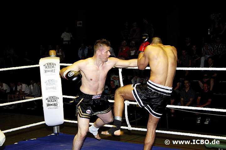 100605_0867_sobek-koc_suderwicher-fight-night.jpg