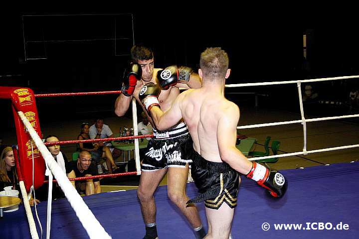 100605_0883_sobek-koc_suderwicher-fight-night.jpg