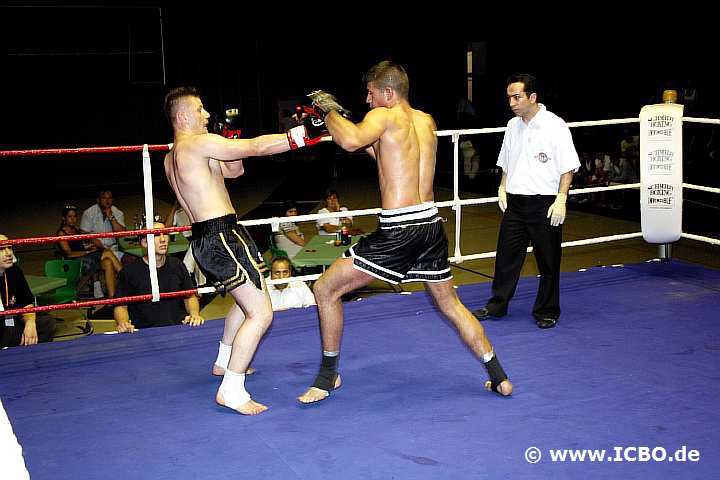 100605_0898_sobek-koc_suderwicher-fight-night.jpg