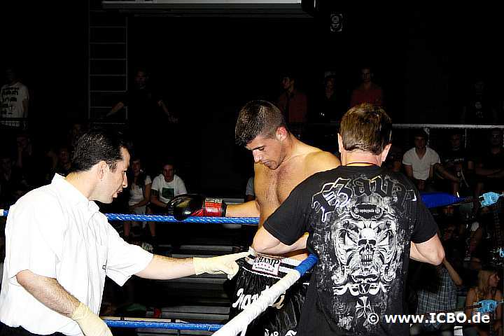 100605_0901_sobek-koc_suderwicher-fight-night.jpg