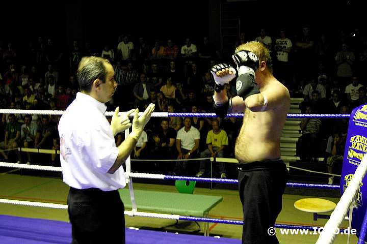 100605_0953_nowak-tomasik_suderwicher-fight-night.jpg