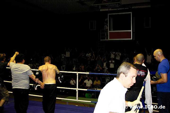 100605_0972_nowak-tomasik_suderwicher-fight-night.jpg