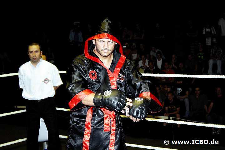 100605_0991_treder-borka_suderwicher-fight-night.jpg