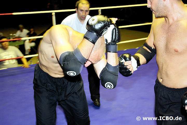 100605_0998_treder-borka_suderwicher-fight-night.jpg