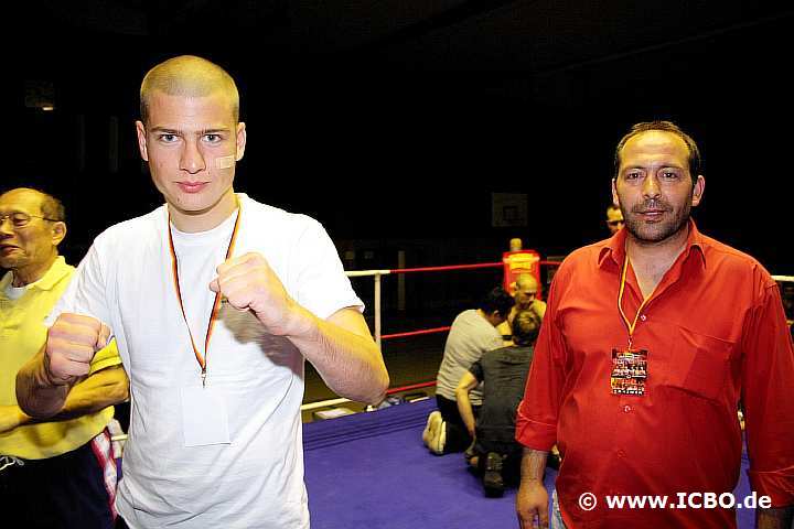 100605_1142_suderwicher-fight-night.jpg