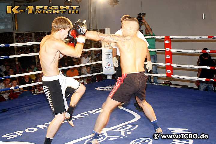 110708_0031_odenstein_groenendyk_k1_fightnight_3.jpg