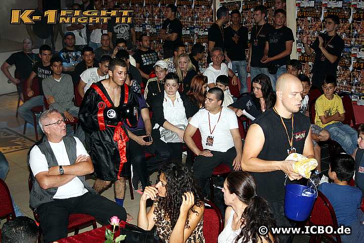 110708_0209_guelec_arrabhi_k1_fightnight_3.jpg