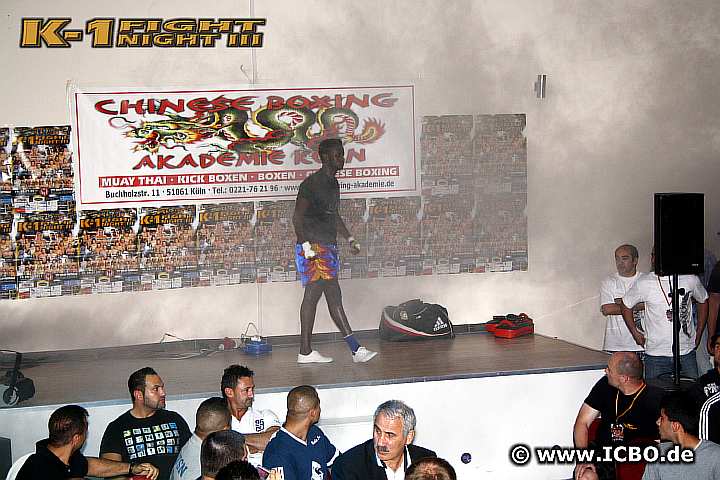 110708_0233_awees_basdinkci_k1_fightnight_3.jpg