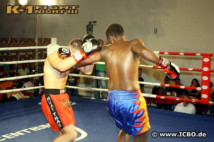 110708_0253_awees_basdinkci_k1_fightnight_3.jpg