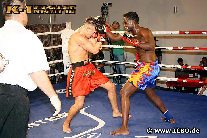 110708_0269_awees_basdinkci_k1_fightnight_3.jpg