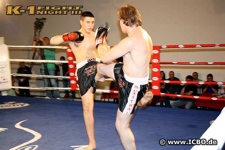 110708_0292_naumov_bozer_k1_fightnight_3.jpg