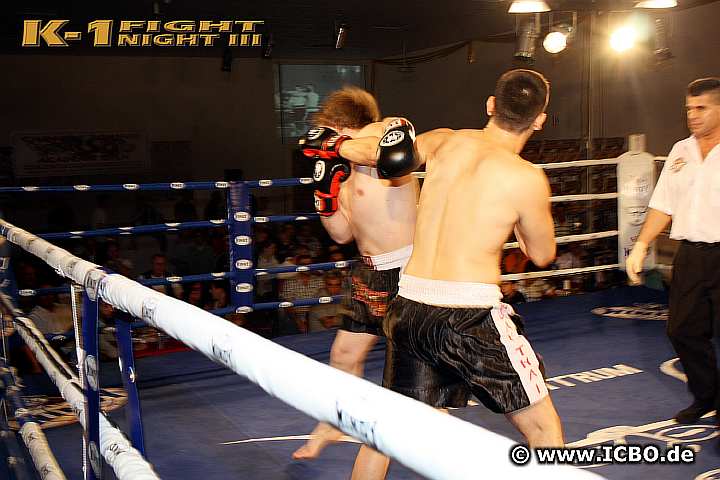 110708_0293_naumov_bozer_k1_fightnight_3.jpg