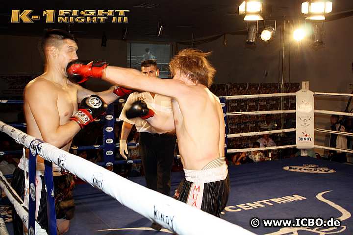 110708_0305_naumov_bozer_k1_fightnight_3.jpg