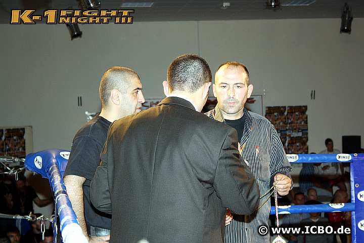 110708_0313_naumov_bozer_atamtuerk_k1_fightnight_3.jpg