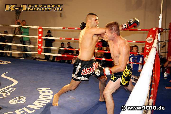 110708_0430_aksu_sobek_k1_fightnight_3.jpg