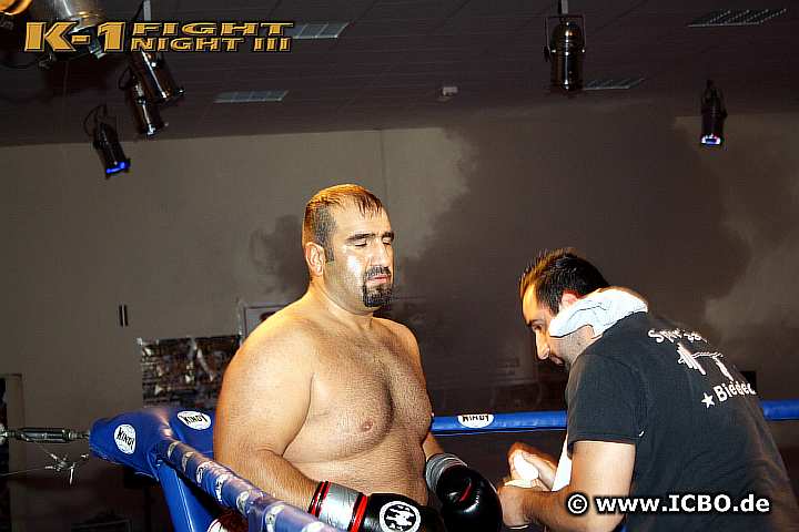 110708_0587_memishi_akbulut_k1_fightnight_3.jpg