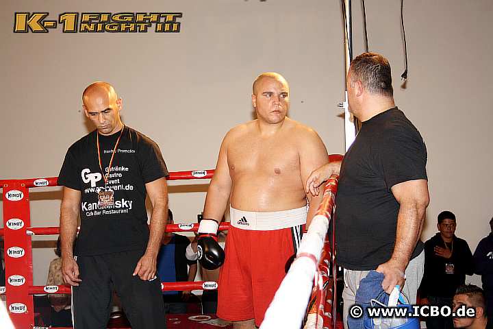 110708_0590_memishi_akbulut_k1_fightnight_3.jpg