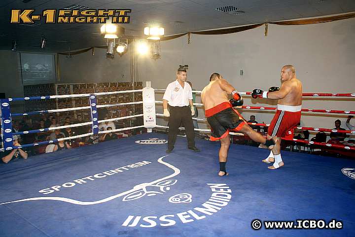 110708_0597_memishi_akbulut_k1_fightnight_3.jpg