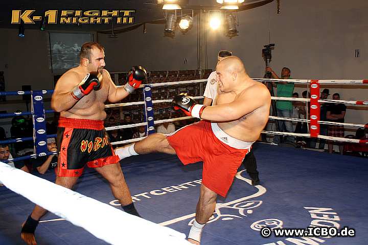 110708_0607_memishi_akbulut_k1_fightnight_3.jpg