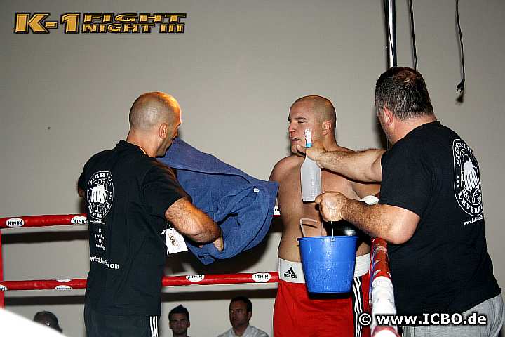 110708_0615_memishi_akbulut_k1_fightnight_3.jpg