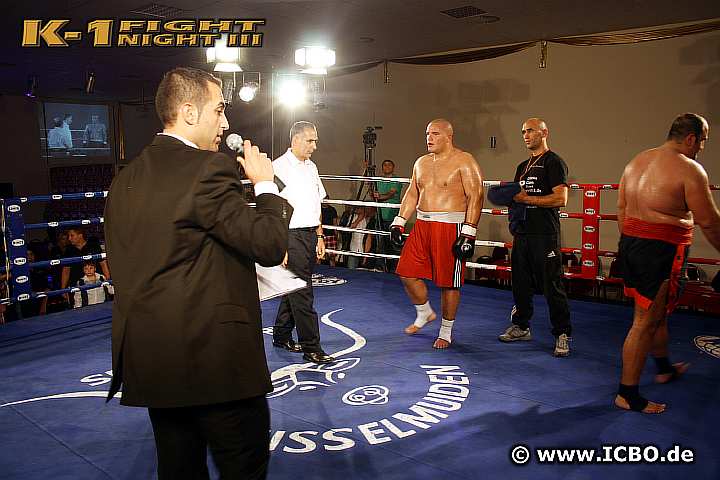 110708_0627_memishi_akbulut_k1_fightnight_3.jpg